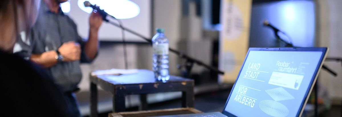 2021_0721_Poolbar_Raumfahrt_PK006_web 2021_0721_Poolbar_Raumfahrt_PK006_web