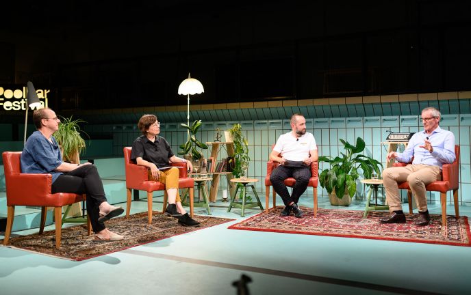 LandStadt LateNight in der Poolbar LandStadt LateNight in der Poolbar