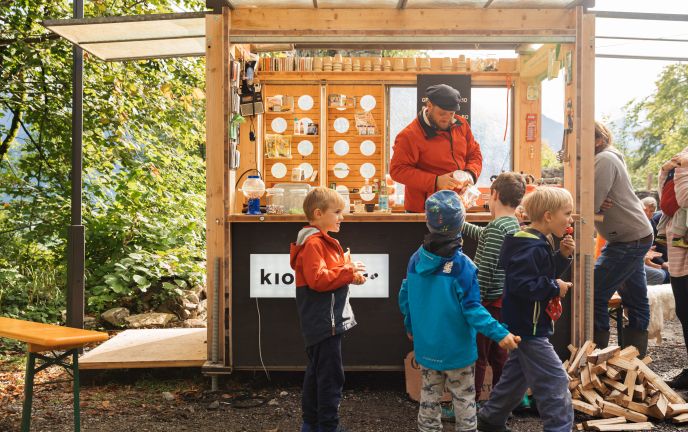 Kinder und Wanderkiosk_LandStadt Kinder und Wanderkiosk_LandStadt